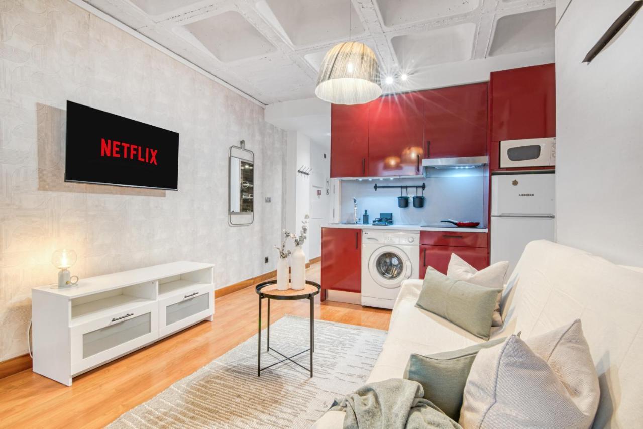 Cozy Penthouse, 20 Min To Downtown, Alcala Norte Мадрид Екстериор снимка